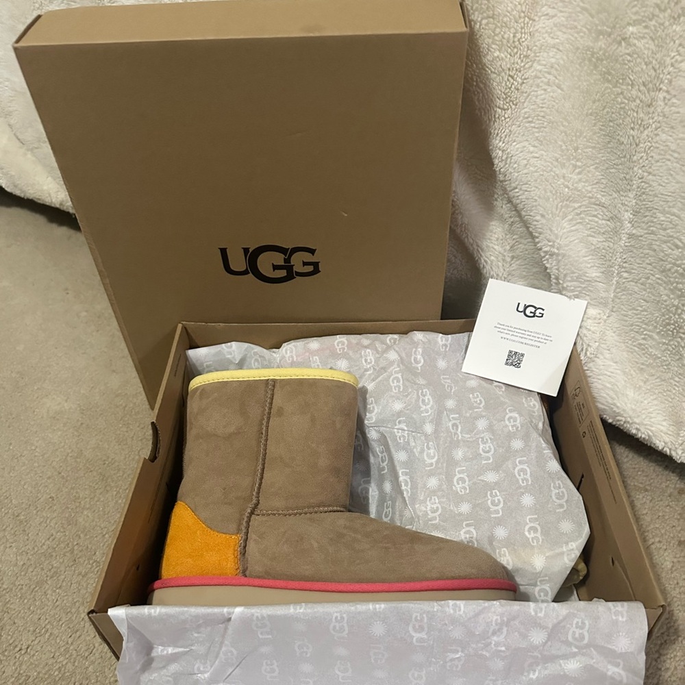 UGG Kids Classic 2